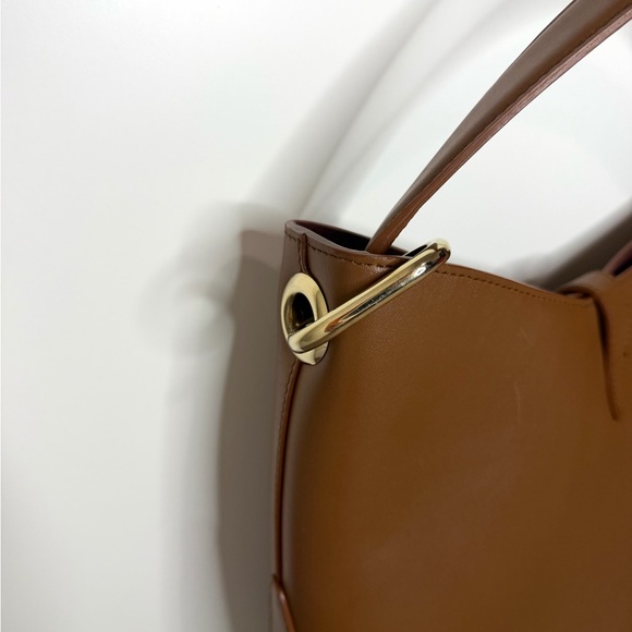 Furla Brown Leather Shoulder Bag – Italian Leather, Gold Hardware - Picture 4 of 10